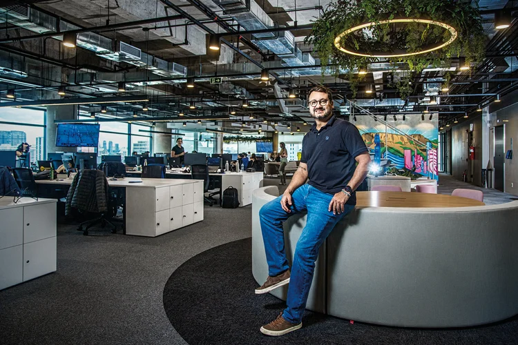 Pedro Mac Dowell, CEO da QI Tech: ele fundou a fintech em 2018 apostando na oferta de serviços bancários como infraestrutura para empresas de diversos setores (Leandro Fonseca/Exame)