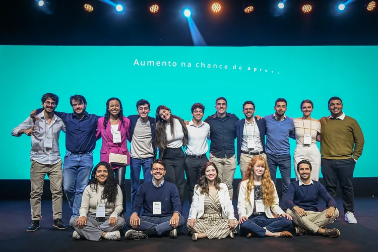 Última turma escolhida pelo Programa de Bolsas Líderes da Fundação Estudar (Fundação Estudar /Divulgação)