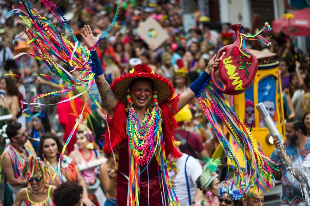 Carnaval 2025 no RJ: blocos de rua hoje, domingo, 9 de março