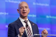 Imagem referente à notícia: De volta ao jogo: Bezos vira CEO de startup de IA com US$ 6,2 bi no caixa