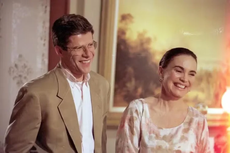 História de Amor: novela é protagonizada por Regina Duarte e José Mayer (TV Globo/Divulgação)