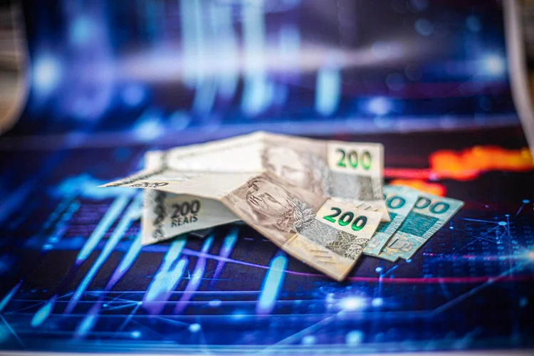 Poupadores: a adesão ao acordo coletivo pode ser feita por todos os poupadores que têm ações de planos econômicos em andamento (Leandro Fonseca/Exame)