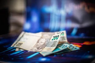 Receita abre consulta ao 1º lote de restituição de IR de 2025; lote é o maior da história