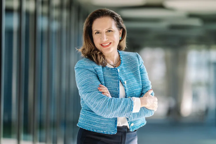 Serena Aboutboul, líder global de Nutrição da Nestlé: “O portfólio da linha ‘Materna’ saltará de 4, em 2024, para 11 em 2025, demostrando o nosso compromisso com a saúde da mulher” (Nestlé /Divulgação)