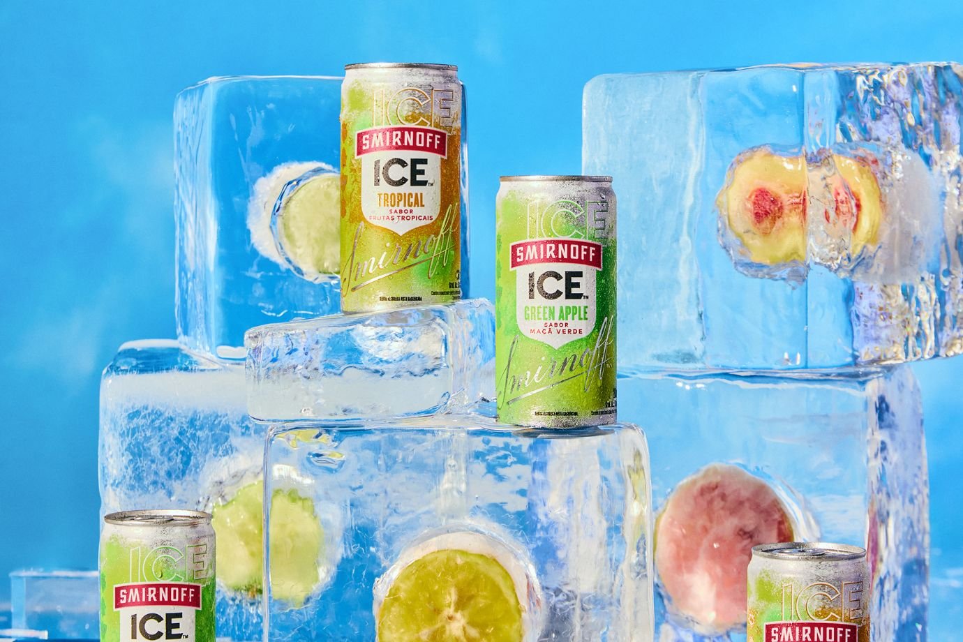 Burger King dará refill de Smirnoff Ice grátis em ação no Carnaval