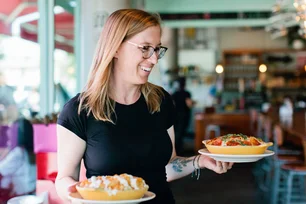 Imagem referente à matéria: 'Top 1%': ela transformou um desejo por macarrão em um dos restaurantes que mais fatura nos EUA