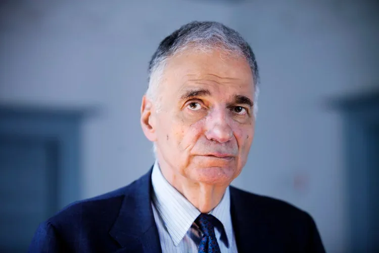 Ralph Nader, ativista norte-americano, defende que a verdadeira liderança está na formação de novos líderes, não na acumulação de seguidores