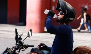 Imagem referente à matéria: Rio cria canal para denúncias de trabalhadores em calor extremo