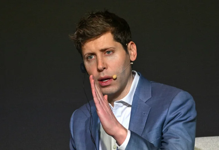 Sam Altman: proposta busca remunerar criadores cujo trabalho influencia a IA (AFP)