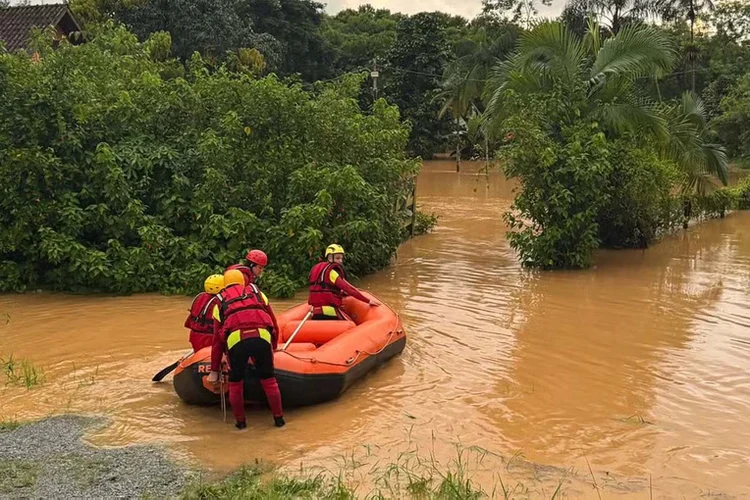 Cerca de 3 mil pessoas foram impactadas direta ou indiretamente no litoral. (Defesa Civil/Divulgação)