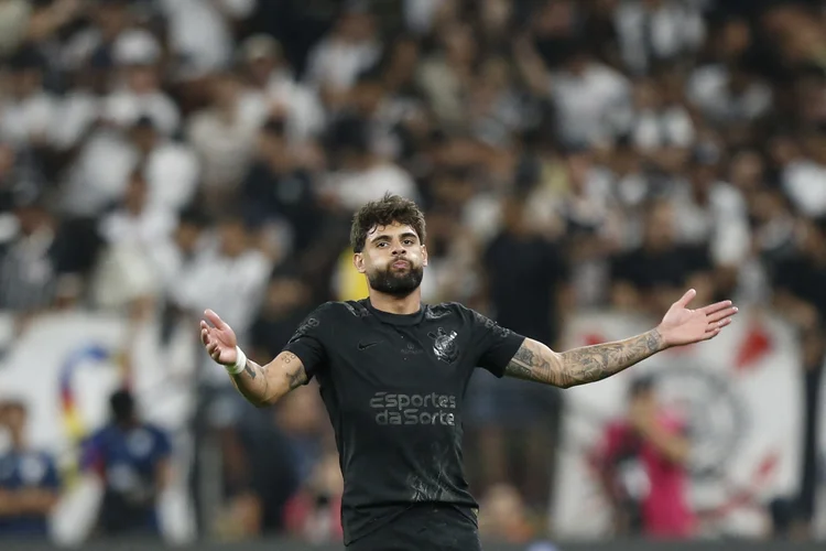 Yuri Alberto comemora primeiro gol do Corinthians contra o Santos (Miguel Schincariol/AFP)