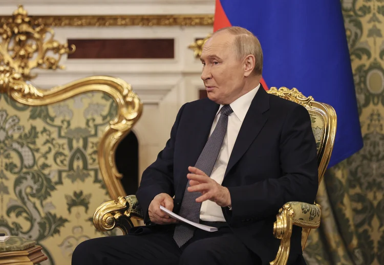 Vladimir Putin, presidente da Rússia, durante reunião em Moscou (Yuri Kochetkov/AFP)