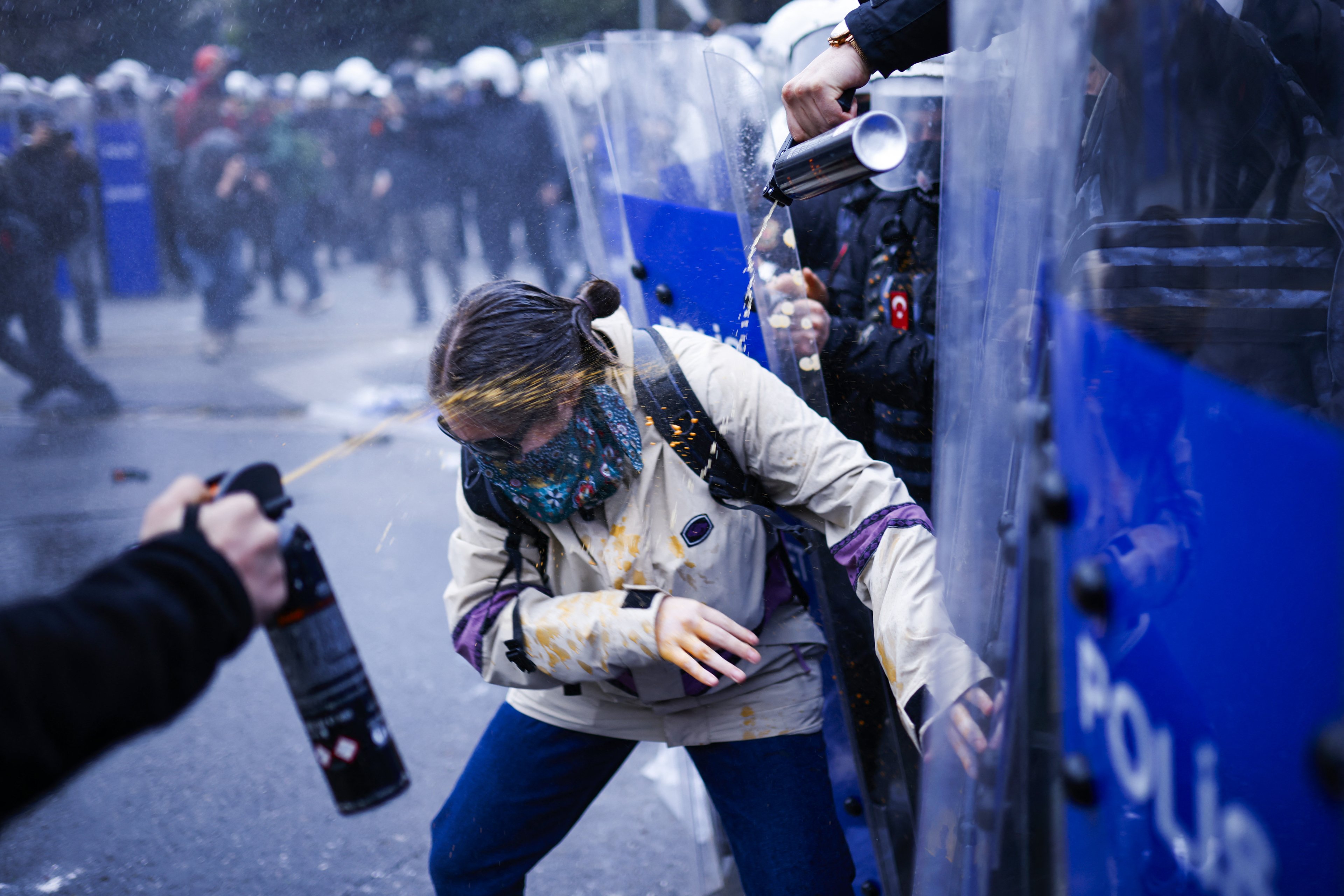 Turquia prende mais de mil em protestos inflamados contra prisão de opositor do presidente