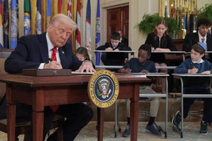 Imagem referente à matéria: Trump propõe dar 1.000 dólares para cada bebê que nascer nos EUA e chama ideia de 'Conta Trump'