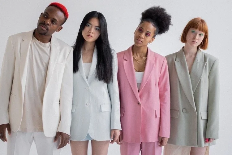 O Prêmio Fashion Futures reconhece os sete projetos e personalidades que promovem um futuro mais justo e sustentável no setor (Divulgação)
