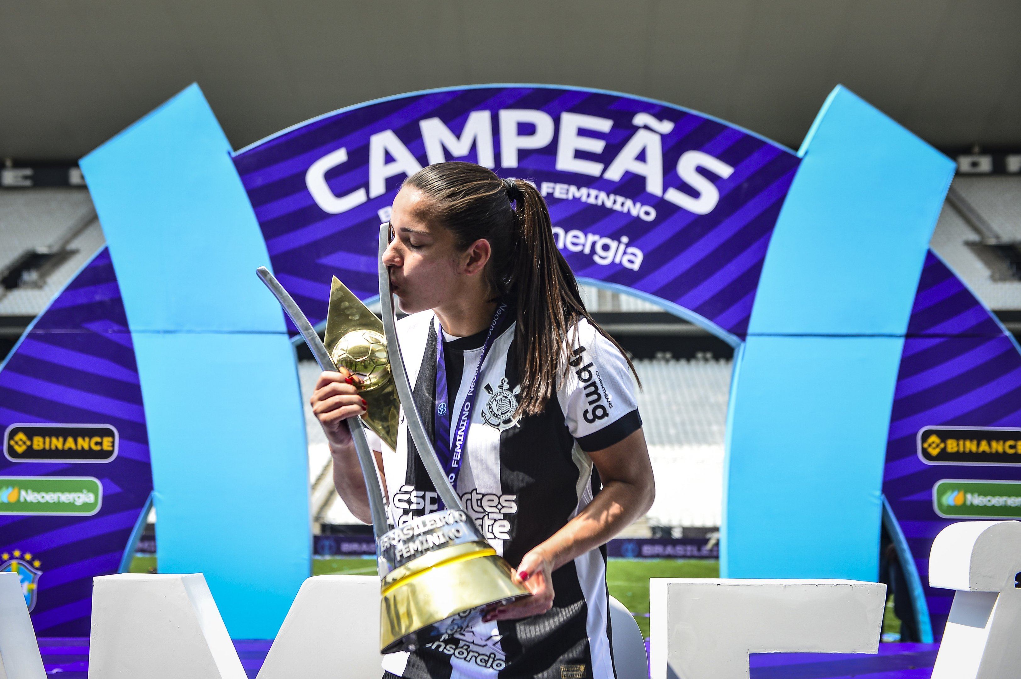 Brasileirão Feminino terá aumento na premiação da CBF e patrocinadores