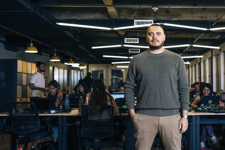 Silas Colombo, fundador da Motim: ideia era gerar receita quanto antes para as ­startups (Motim/Divulgação)
