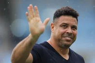 Imagem referente à notícia: Ronaldo 'Fenômeno' vende Valladolid a grupo americano por R$ 322 milhões