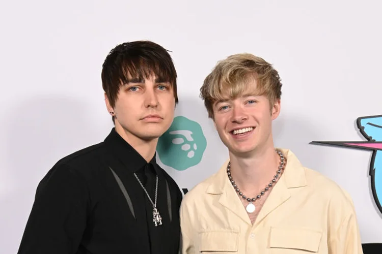 Sam e Colby, criadores de conteúdo e donos da marca XPLR: eles começaram quando adolescentes, gravando vídeos para o app Vine (Jon Kopaloff/Getty Images)