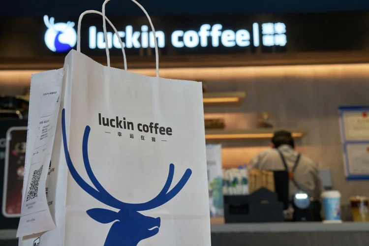 Luckin Coffee: maior rede de cafeterias da China. (Zhang Peng / Colaborador/Getty Images)