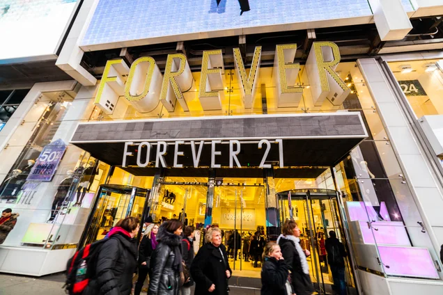 Imagem referente à notícia: O para sempre acabou? Forever 21 entra com pedido de falência pela segunda vez nos EUA