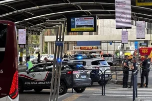 SP: Suspeita de bomba em Pinheiros interdita parte do terminal de ônibus