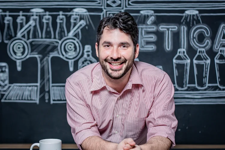 Gustavo Maia, CEO da govtech Colab: executivo faz entre 10 a 20 viagens nacionais por ano (Leo Orestes/Divulgação)