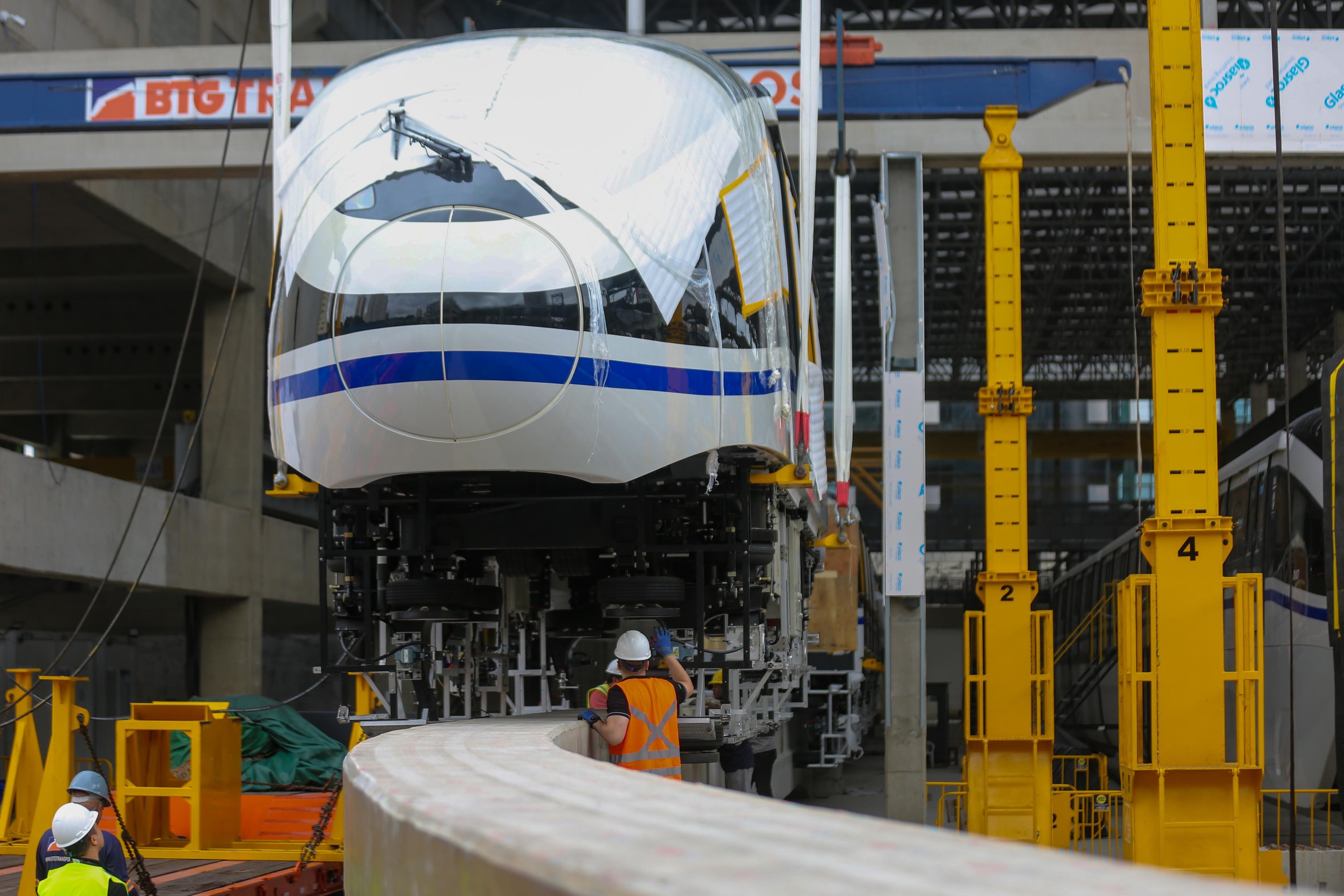 Galeria de fotos de Monotrilho: trem da Linha 17-Ouro chega a SP