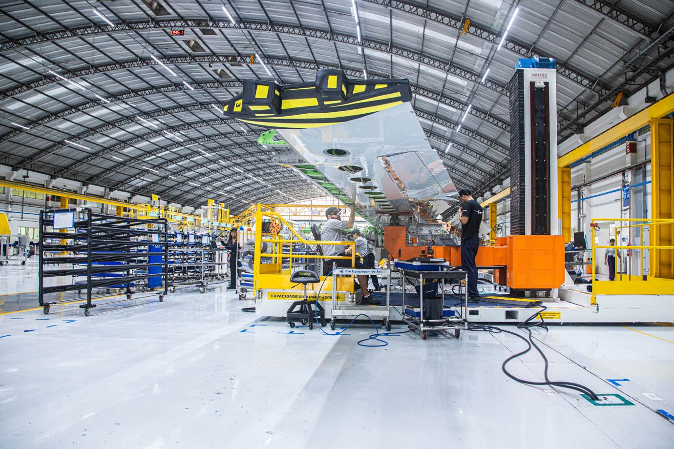 Fabrica da EMBRAER em São Jose dos Campos - SP
Industria, brasileira, aviação, 

Foto: Leandro Fonseca
Data: 17/03/2025