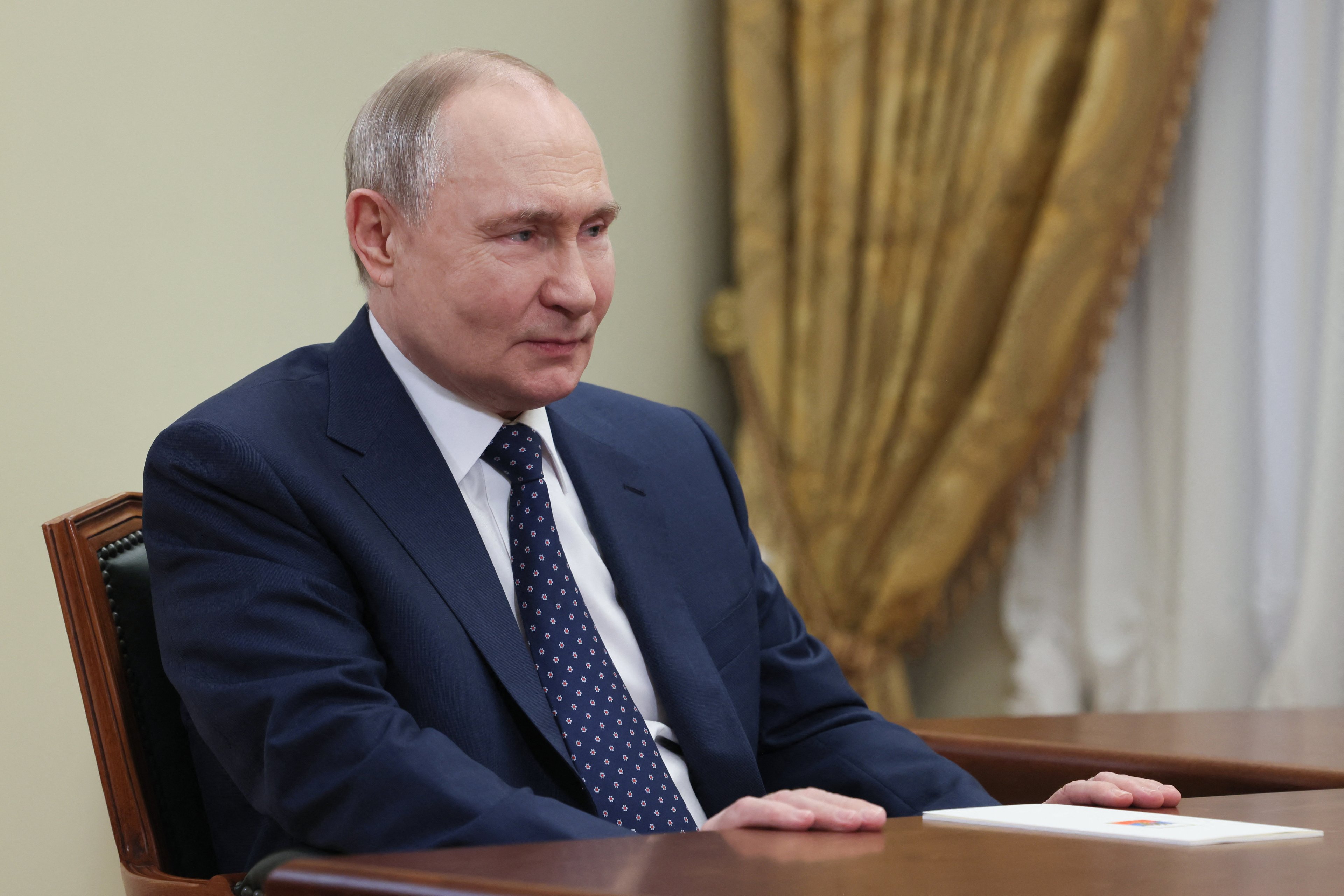Rússia pressiona Ucrânia por reconhecimento de anexações e renúncia à Otan