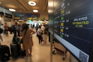 Ataque cibernético causa caos e longas filas no aeroporto de Bruxelas