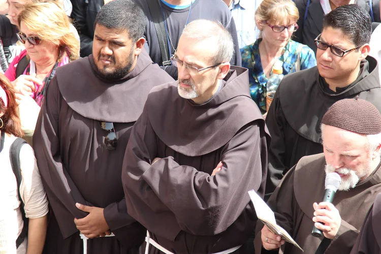 Pierbattista Pizzaballa: '“Não podemos ser totalmente religiosos se não trabalharmos pela paz, reconciliação e diálogo' (Fallel/ Wikimedia Commons)