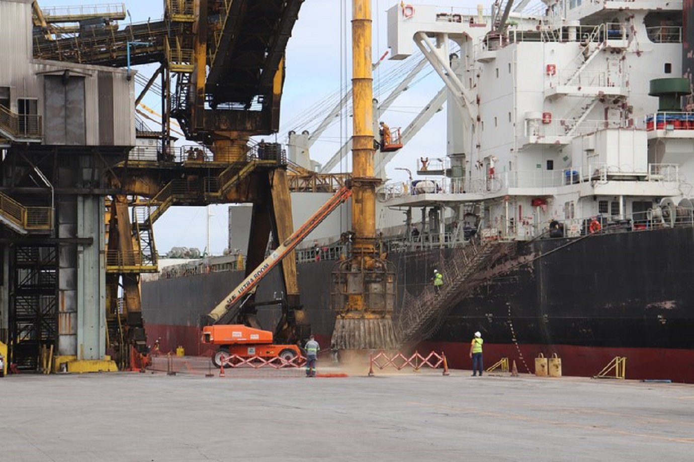 Em leilões acirrados, Consórcio ALDC, BTG e Cargill arrematam diferentes áreas do Porto de Paranaguá