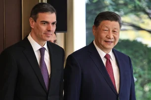 Imagem referente à matéria: Sob efeito das tarifas de Trump, Sánchez vai a China em busca de ampliar relações comerciais com Xi
