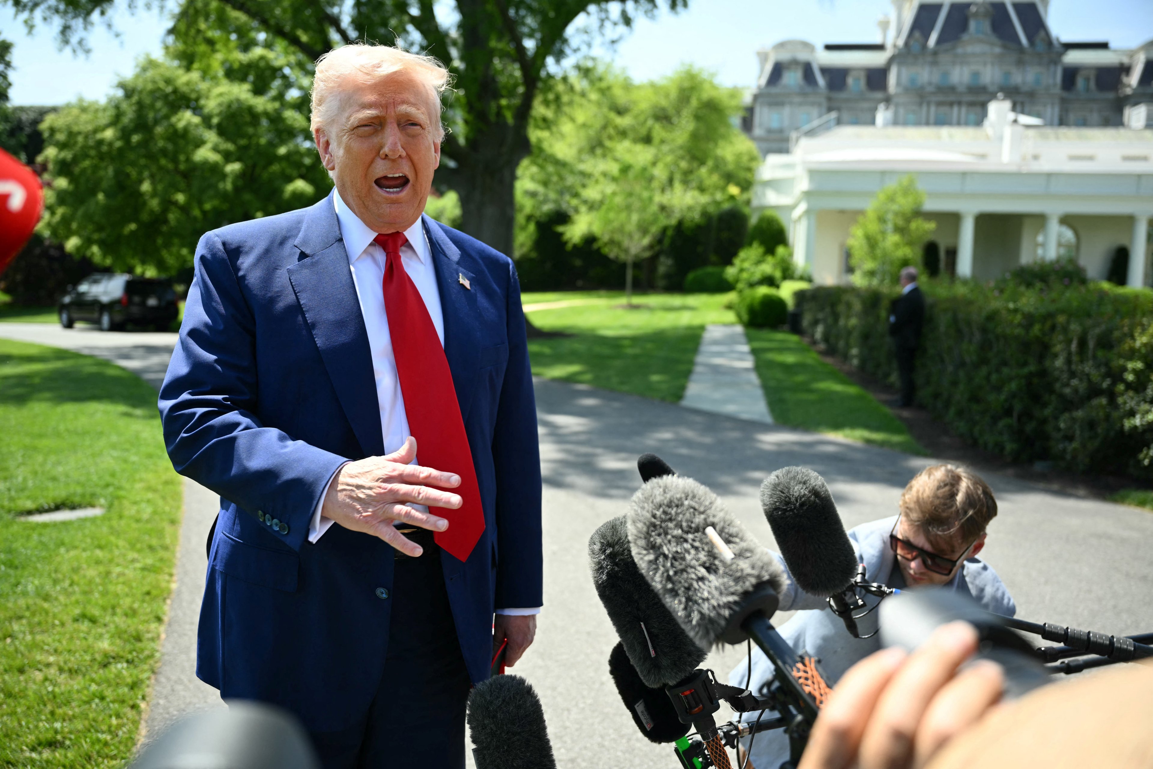 Acordo de Trump, Anfavea e temporada de balanços: o que move o mercado