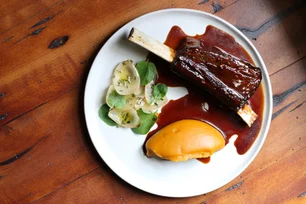 Imagem referente à matéria: Os melhores restaurantes de Porto Alegre segundo ranking EXAME Casual 2025