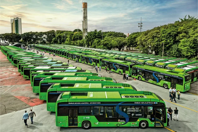 Imagem referente à notícia: REVISTA EXAME: Ônibus elétricos avançam no Brasil e poderão somar R$ 300 bilhões no PIB, mas enfrentam obstáculos