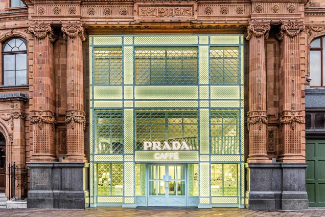 Imagem referente à notícia: As duas bolsas da Prada: grife pode lançar ações na Itália e ter listagem dupla