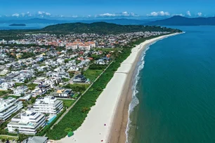 Imagem referente à matéria: Jurerê Internacional é eleita melhor praia urbana; prêmio reforça virada no balneário