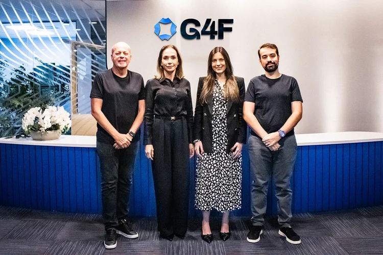 Elmo Lacerda (presidente do conselho), Gerusa Falcão (CEO), Luisa Lacerda (diretora jurídica) e Matheus Lacerda (diretor de novos negócios), da G4F: crescimento acelerado colocou a empresa em posição de destaque no ranking EXAME Negócios em Expansão (Divulgação/Divulgação)