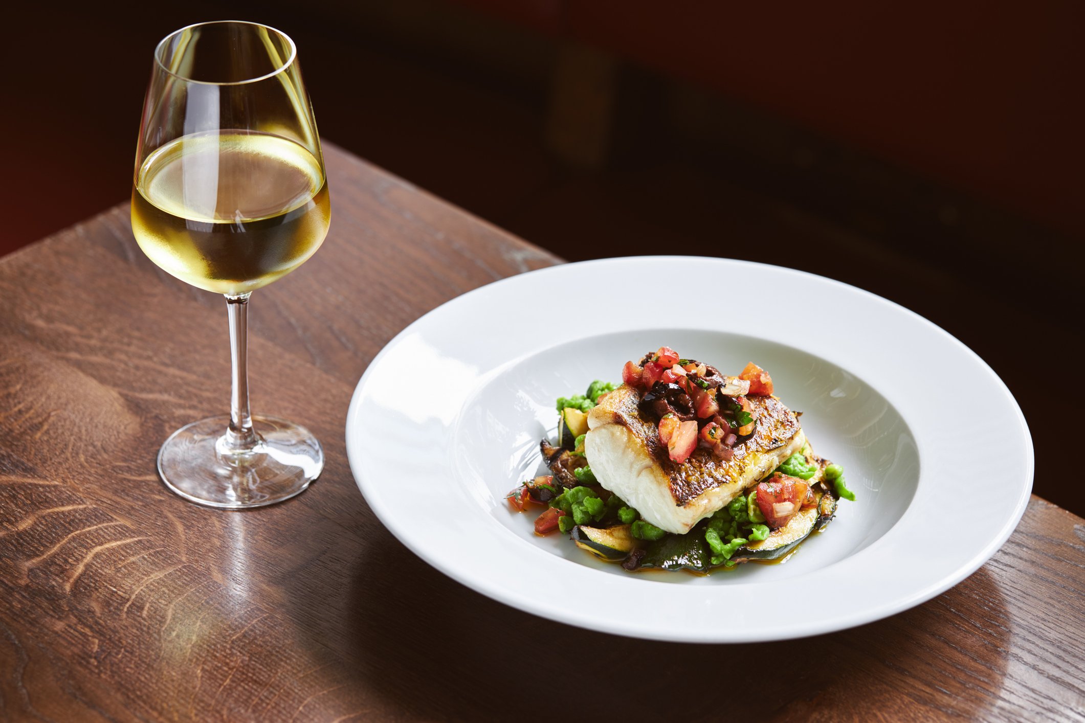 Branco, tinto, rosé ou espumante? Vinhos para harmonizar com bacalhau na Páscoa