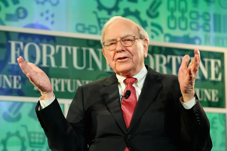 Warren Buffett (Paul Morigi/Getty Images)