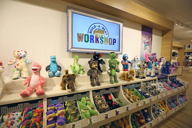 Build-A-Bear: Como essa empresa de ursos de pelúcia disparou nas bolsas (Adam Bettcher/Getty Images for Build-A-Bear)
