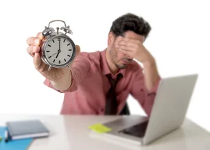 Imagem referente à matéria: Como usar a Lei de Parkinson a seu favor para gerenciar melhor o tempo e aumentar a eficiência