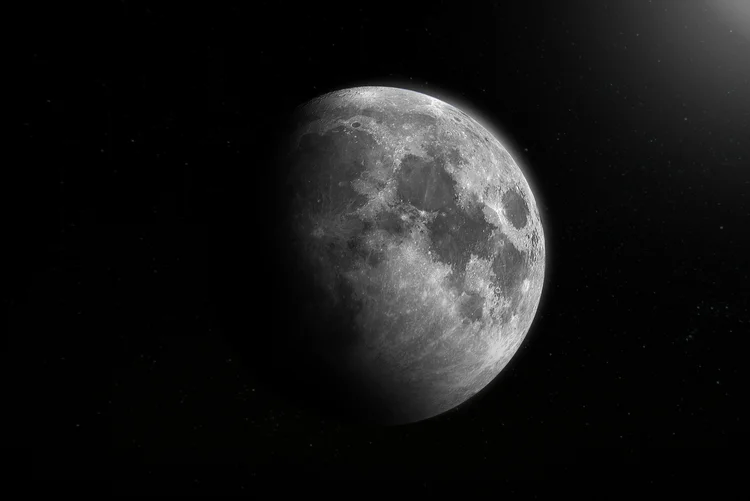 Fases da Lua de abril: veja como o astro aparece no céu desta noite (Freepik)