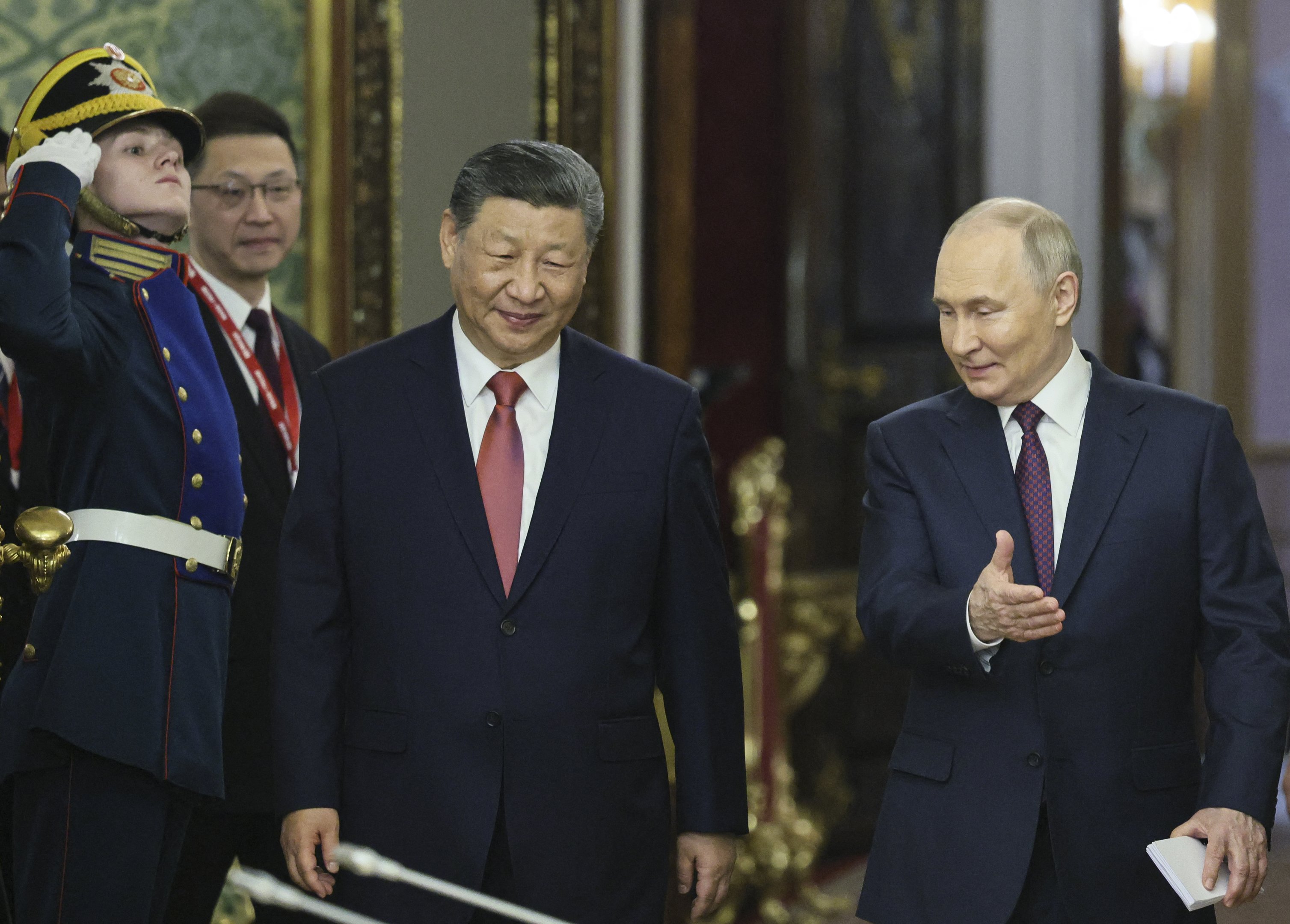 Putin afirma que laços entre Rússia e China são 'mutuamente benéficos'