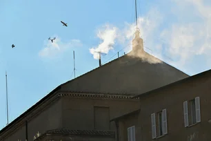 Imagem referente à matéria: Como é escolhido o nome do papa? Entenda