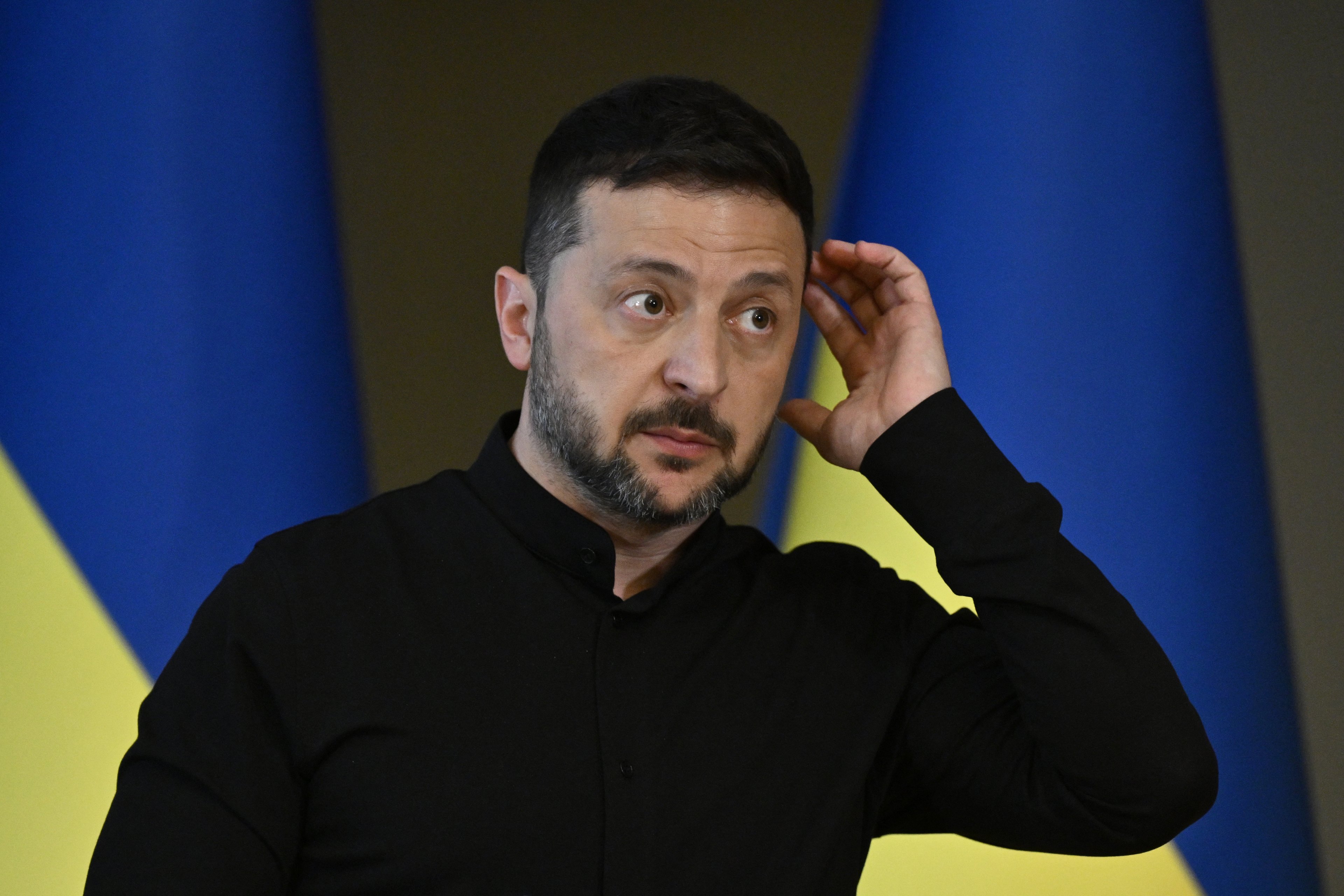 Zelensky pede a Trump que venda armas à Ucrânia e propõe fabricar drones com os EUA