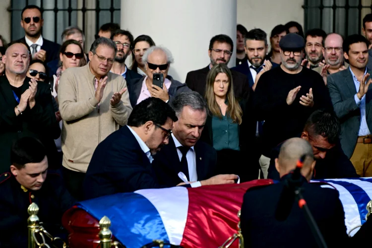 Mujica: havia sido diagnosticado com um câncer no esôfago um ano antes