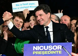 Candidato pró-Europa chega à Presidência da Romênia, aponta boca de urna